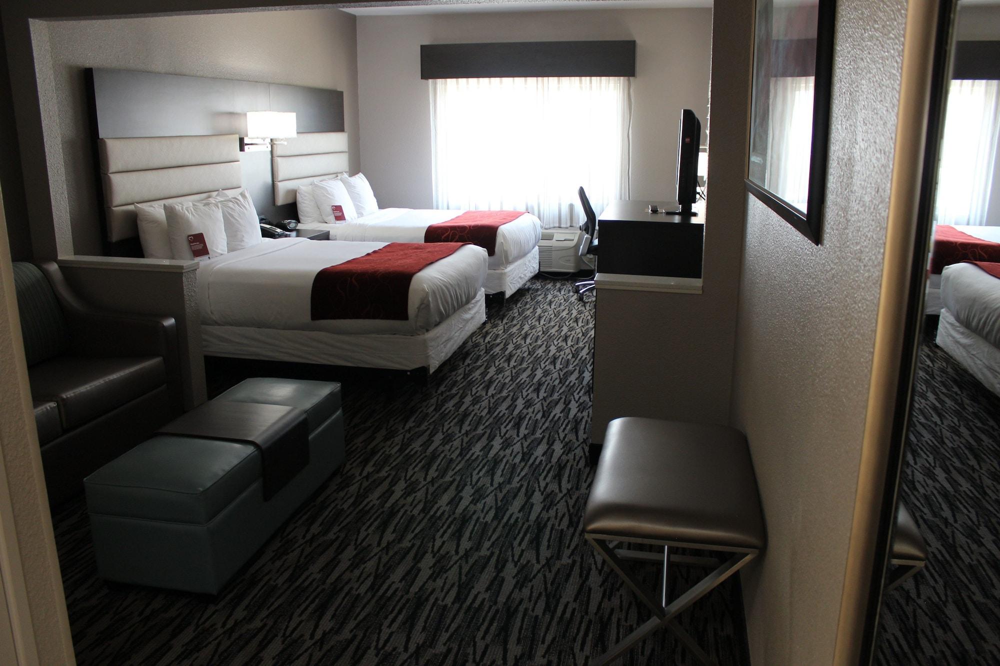 Comfort Suites לואיסוויל מראה חיצוני תמונה
