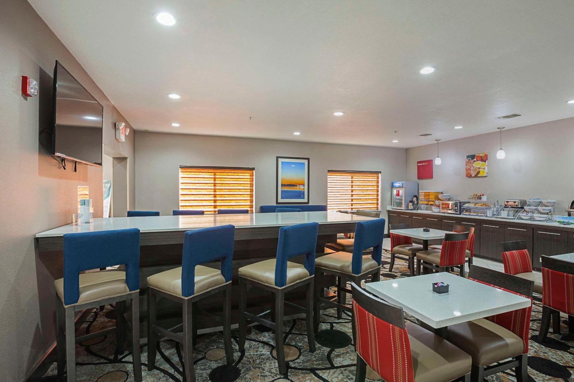 Comfort Suites לואיסוויל מראה חיצוני תמונה