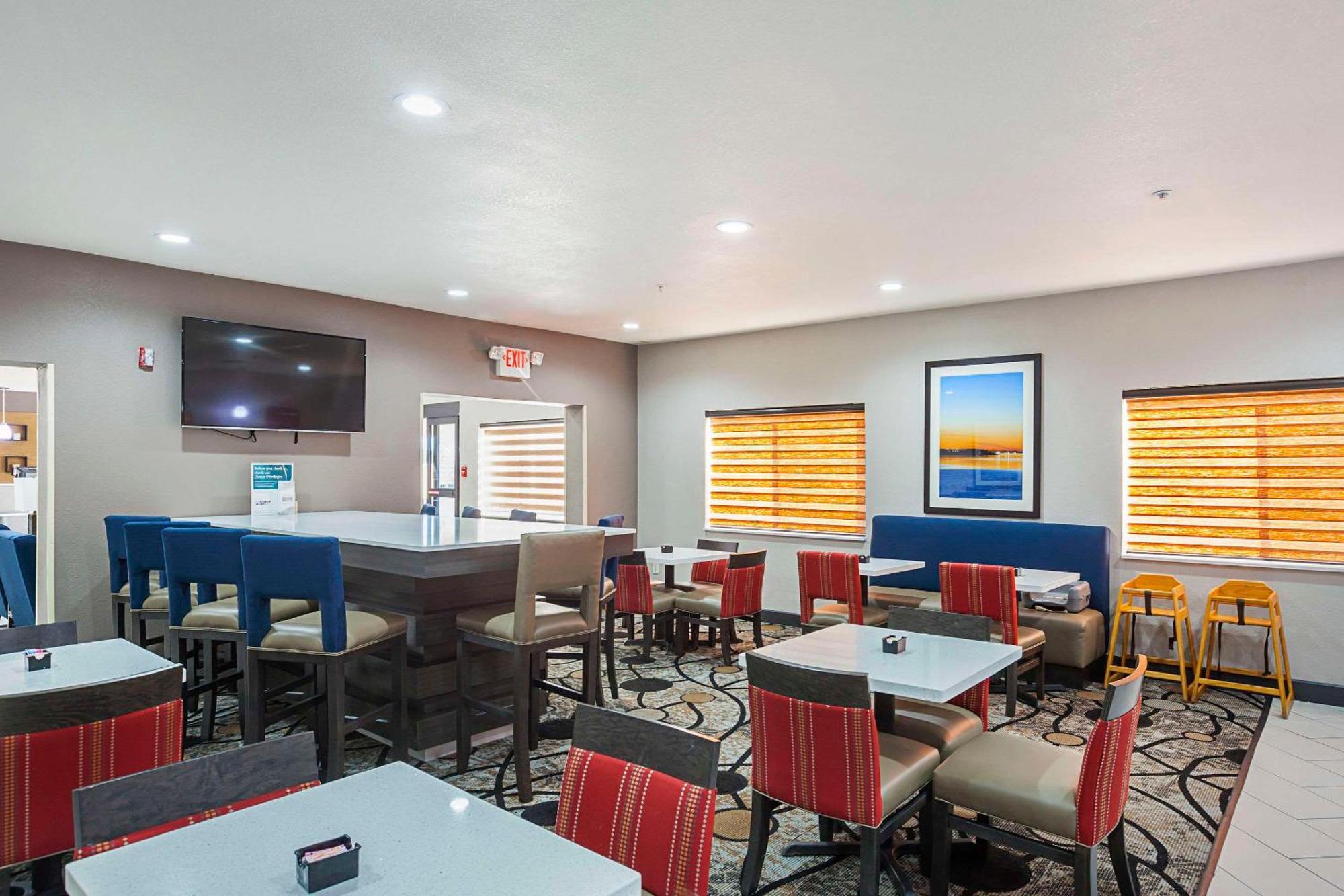 Comfort Suites לואיסוויל מראה חיצוני תמונה