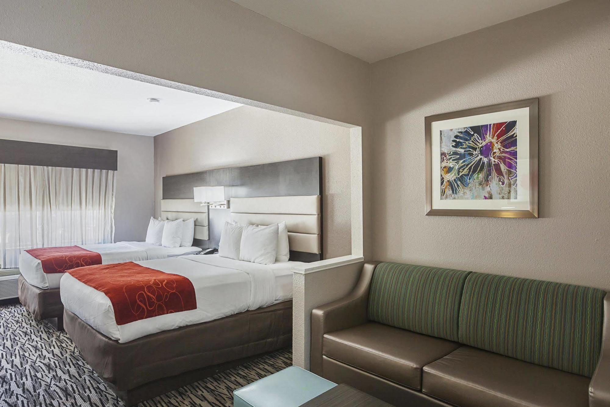 Comfort Suites לואיסוויל מראה חיצוני תמונה